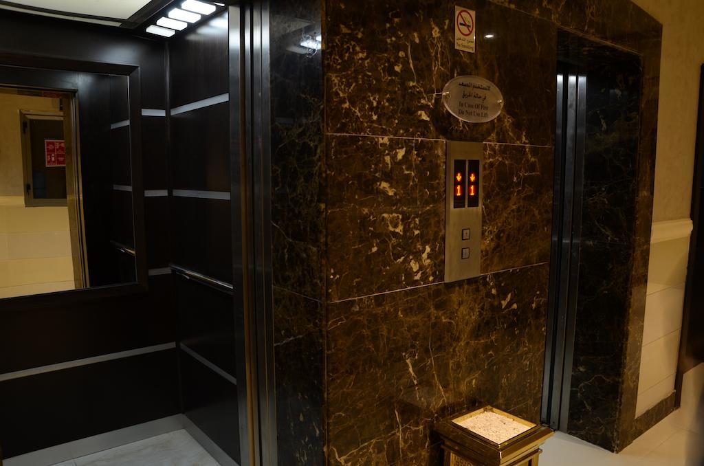 אג'מן Reef Hotel Aparts מראה חיצוני תמונה