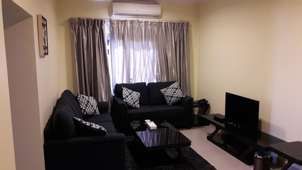 אג'מן Reef Hotel Aparts מראה חיצוני תמונה